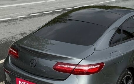 Mercedes-Benz E-Класс, 2018 год, 4 100 000 рублей, 4 фотография