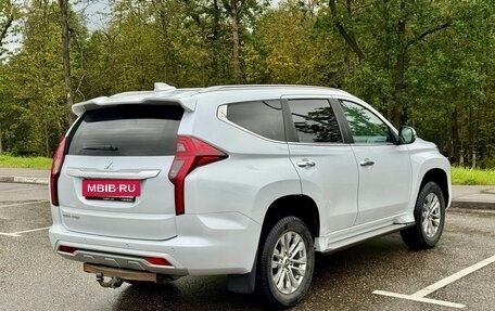 Mitsubishi Pajero Sport III рестайлинг, 2020 год, 3 100 000 рублей, 2 фотография