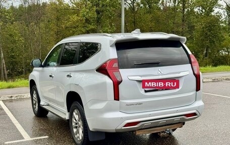 Mitsubishi Pajero Sport III рестайлинг, 2020 год, 3 100 000 рублей, 19 фотография