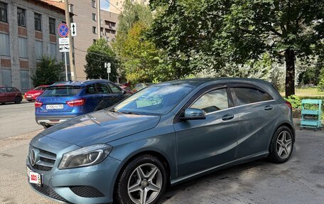 Mercedes-Benz A-Класс, 2013 год, 999 999 рублей, 2 фотография