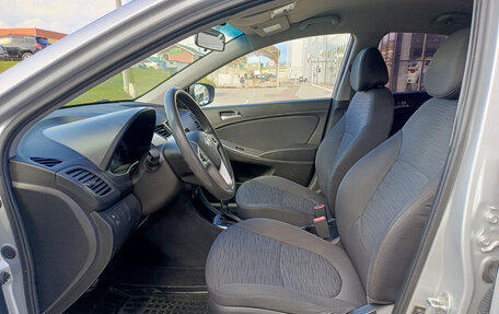 Hyundai Solaris II рестайлинг, 2016 год, 1 100 000 рублей, 20 фотография
