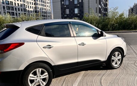 Hyundai ix35 I рестайлинг, 2011 год, 960 000 рублей, 11 фотография