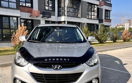 Hyundai ix35 I рестайлинг, 2011 год, 960 000 рублей, 2 фотография