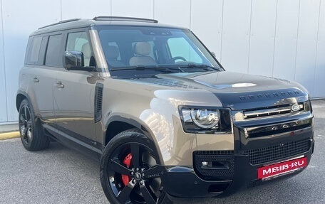 Land Rover Defender II, 2022 год, 7 750 000 рублей, 3 фотография