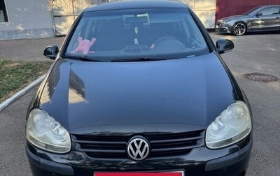 Volkswagen Golf V, 2004 год, 465 000 рублей, 1 фотография
