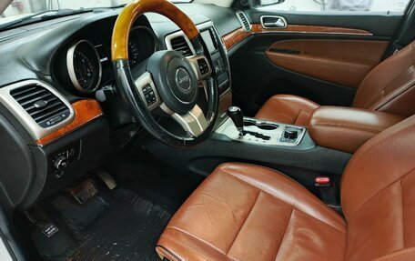 Jeep Grand Cherokee, 2012 год, 1 500 000 рублей, 17 фотография