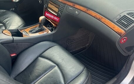 Mercedes-Benz E-Класс, 2002 год, 1 150 000 рублей, 15 фотография