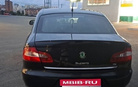Skoda Superb III рестайлинг, 2009 год, 980 000 рублей, 6 фотография