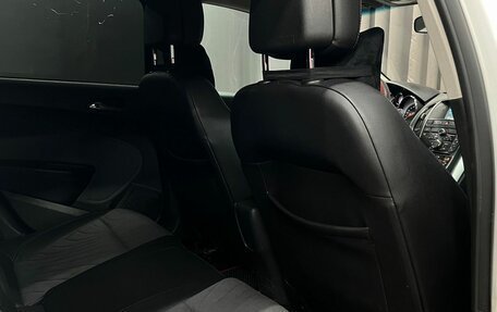Opel Astra J, 2013 год, 919 900 рублей, 18 фотография