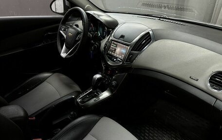 Chevrolet Cruze II, 2013 год, 709 777 рублей, 17 фотография