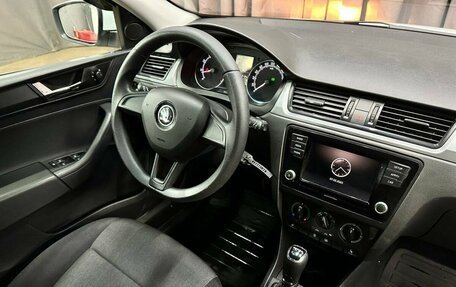 Skoda Rapid I, 2018 год, 829 999 рублей, 13 фотография