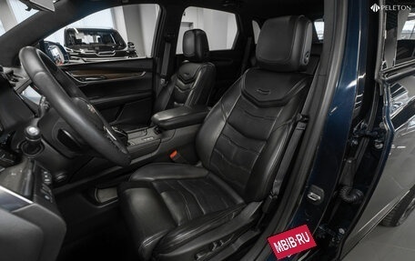 Cadillac XT5 I рестайлинг, 2016 год, 2 380 000 рублей, 9 фотография