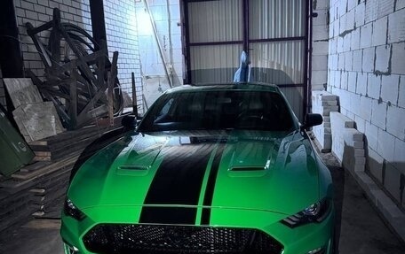 Ford Mustang VI рестайлинг, 2019 год, 4 990 000 рублей, 3 фотография