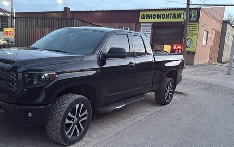 Toyota Tundra II, 2019 год, 5 459 000 рублей, 6 фотография