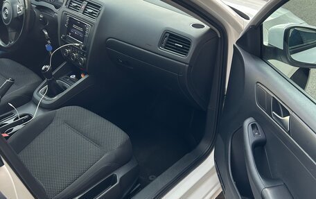 Volkswagen Jetta VI, 2014 год, 1 280 000 рублей, 9 фотография