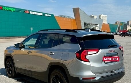 GMC Terrain, 2024 год, 2 800 000 рублей, 3 фотография