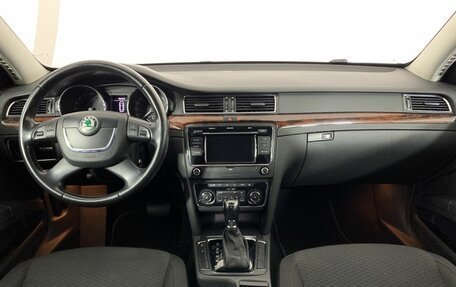 Skoda Superb III рестайлинг, 2013 год, 1 199 000 рублей, 7 фотография