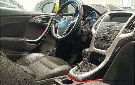 Opel Astra J, 2011 год, 675 000 рублей, 10 фотография