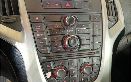 Opel Astra J, 2011 год, 675 000 рублей, 11 фотография