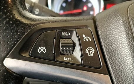 Opel Astra J, 2011 год, 675 000 рублей, 12 фотография