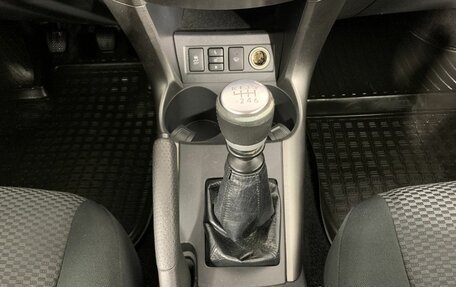 Toyota RAV4, 2011 год, 1 049 000 рублей, 13 фотография