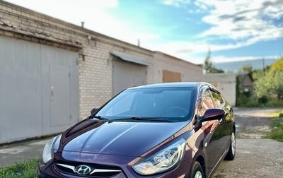 Hyundai Solaris II рестайлинг, 2012 год, 780 000 рублей, 1 фотография