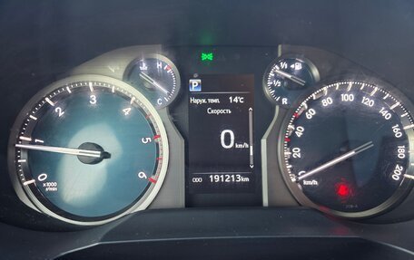 Toyota Land Cruiser Prado 150 рестайлинг 2, 2017 год, 3 600 000 рублей, 11 фотография