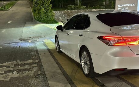 Toyota Camry, 2019 год, 2 500 000 рублей, 8 фотография