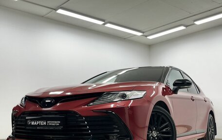 Toyota Camry, 2021 год, 3 470 000 рублей, 7 фотография