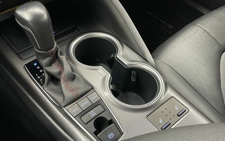Toyota Camry, 2021 год, 3 470 000 рублей, 17 фотография