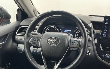 Toyota Camry, 2021 год, 3 470 000 рублей, 22 фотография
