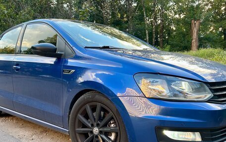 Volkswagen Polo VI (EU Market), 2018 год, 1 200 000 рублей, 5 фотография