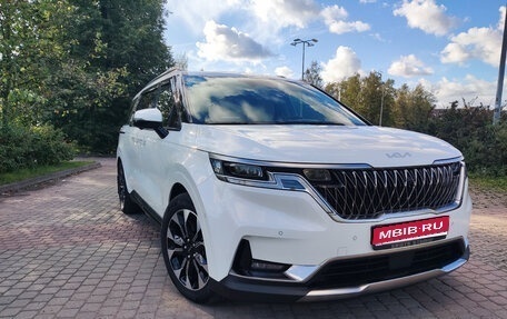 KIA Carnival, 2023 год, 5 553 000 рублей, 1 фотография
