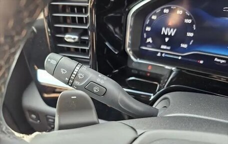 Chevrolet Silverado, 2025 год, 10 900 000 рублей, 19 фотография