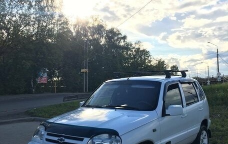 Chevrolet Niva I рестайлинг, 2008 год, 390 000 рублей, 3 фотография