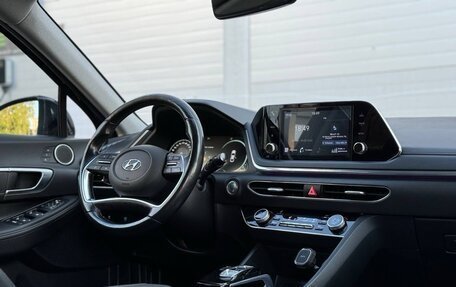 Hyundai Sonata VIII, 2020 год, 2 800 000 рублей, 3 фотография