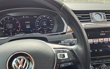 Volkswagen Passat B8 рестайлинг, 2017 год, 2 430 000 рублей, 16 фотография
