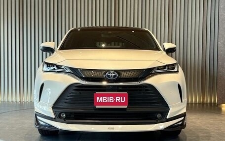 Toyota Harrier, 2022 год, 3 350 000 рублей, 1 фотография