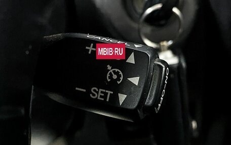 Toyota Land Cruiser Prado 120 рестайлинг, 2008 год, 2 000 000 рублей, 15 фотография