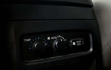 Toyota Land Cruiser Prado 120 рестайлинг, 2008 год, 2 000 000 рублей, 22 фотография