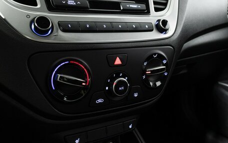 Hyundai Solaris II рестайлинг, 2019 год, 999 777 рублей, 16 фотография