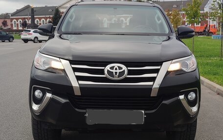 Toyota Fortuner II, 2019 год, 3 650 000 рублей, 1 фотография