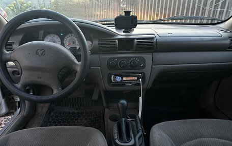 Dodge Stratus II, 2003 год, 249 000 рублей, 9 фотография