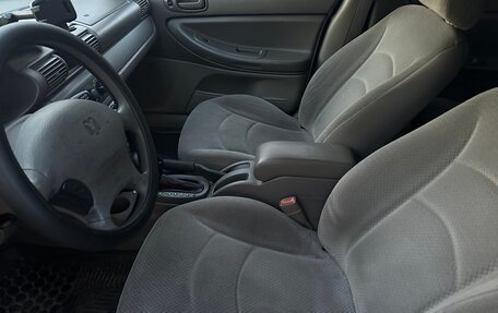 Dodge Stratus II, 2003 год, 249 000 рублей, 8 фотография