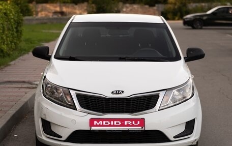 KIA Rio III рестайлинг, 2011 год, 580 000 рублей, 8 фотография