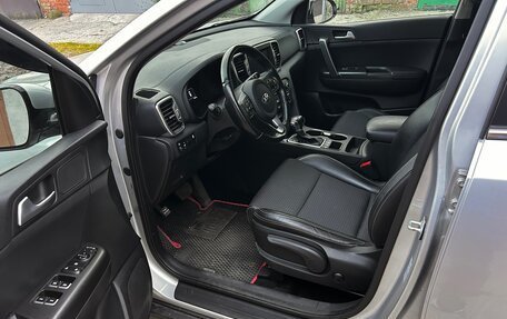 KIA Sportage IV рестайлинг, 2018 год, 2 150 000 рублей, 9 фотография