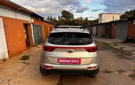 KIA Sportage IV рестайлинг, 2018 год, 2 150 000 рублей, 2 фотография