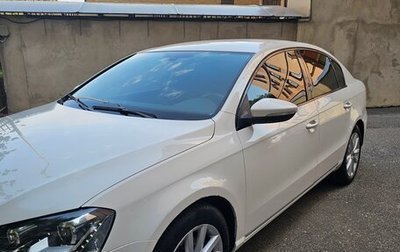 Volkswagen Passat B7, 2013 год, 1 000 000 рублей, 1 фотография