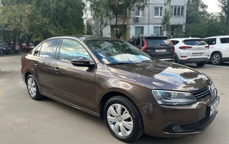 Volkswagen Jetta VI, 2012 год, 845 000 рублей, 5 фотография