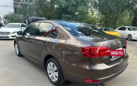 Volkswagen Jetta VI, 2012 год, 845 000 рублей, 3 фотография